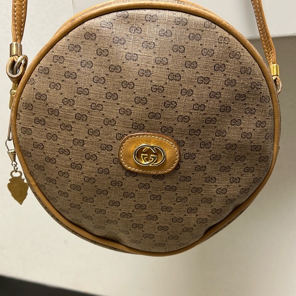 Vintage Gucci round bag🔥🔥🔥 - Picture 1 of 8